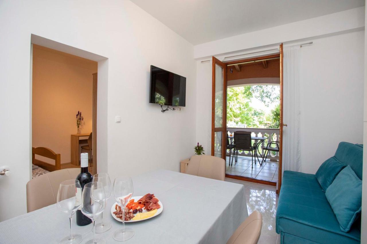 פלומין Apartmani Marica מראה חיצוני תמונה