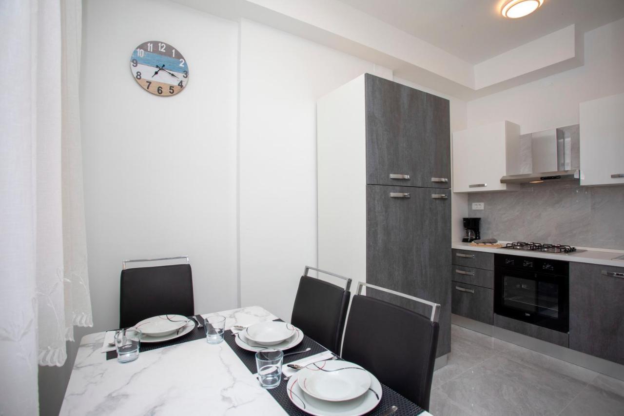 פלומין Apartmani Marica מראה חיצוני תמונה