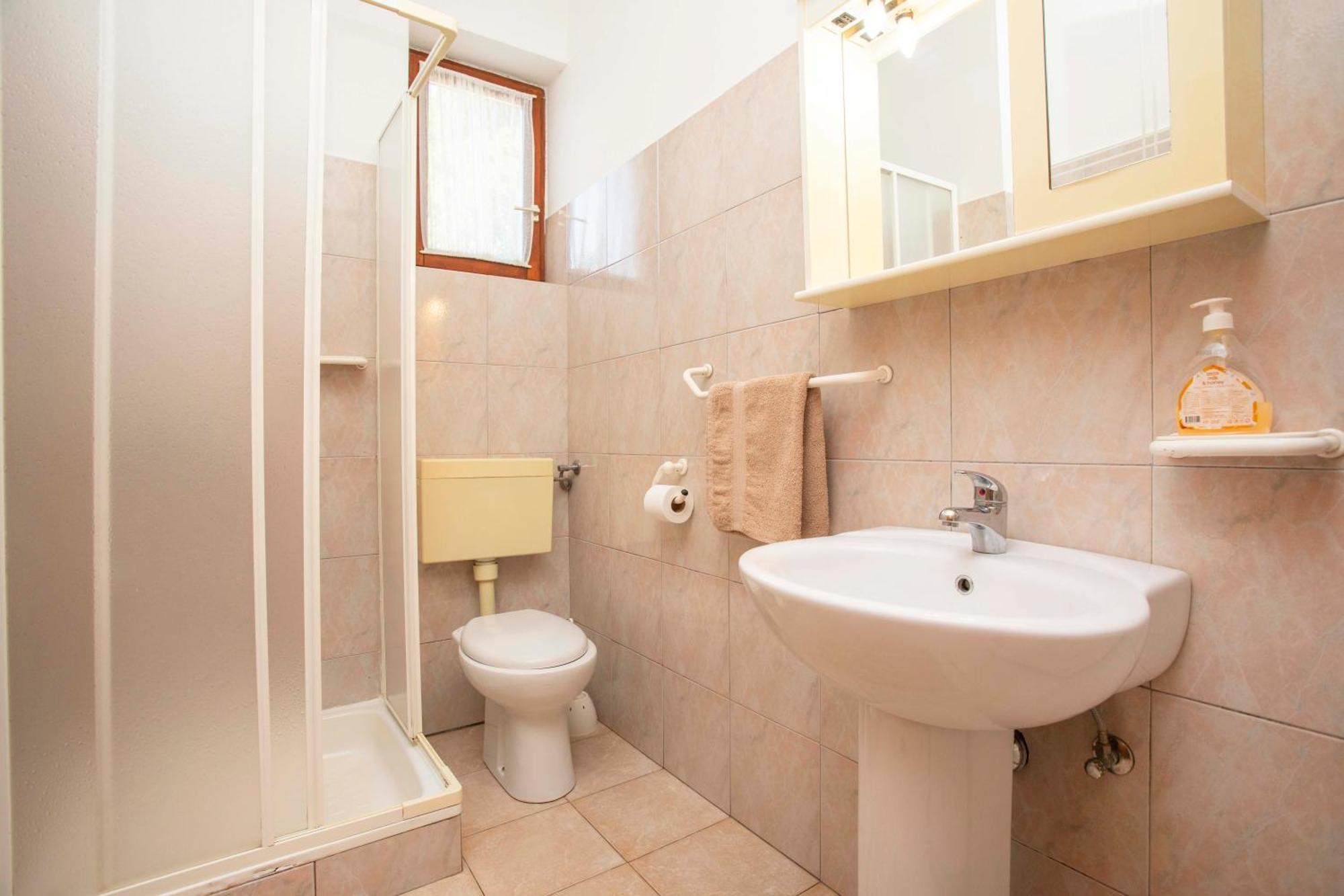 פלומין Apartmani Marica חדר תמונה